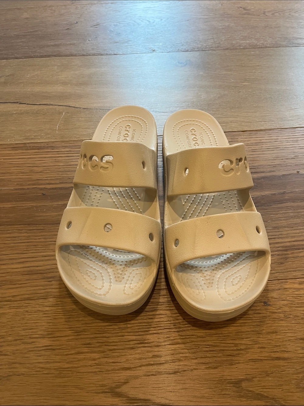 CROCS Sandal Slide in Light Tan - Picture 2 of 3